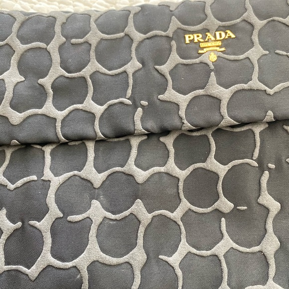 Authentic Parada envelope handbag - Picture 10 of 11